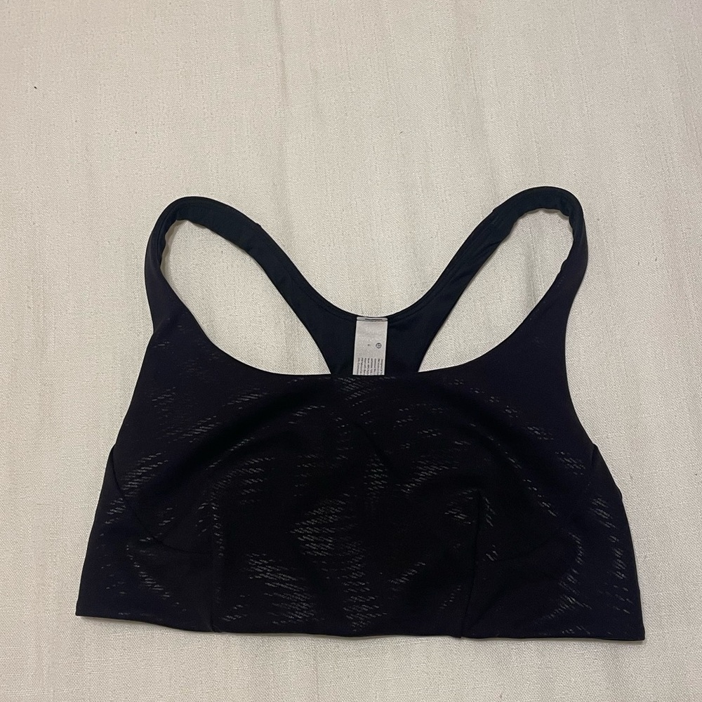 Lululemon bra black size 6